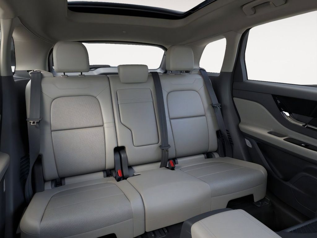 2025 Lincoln Corsair Grand Touring - Photo 11