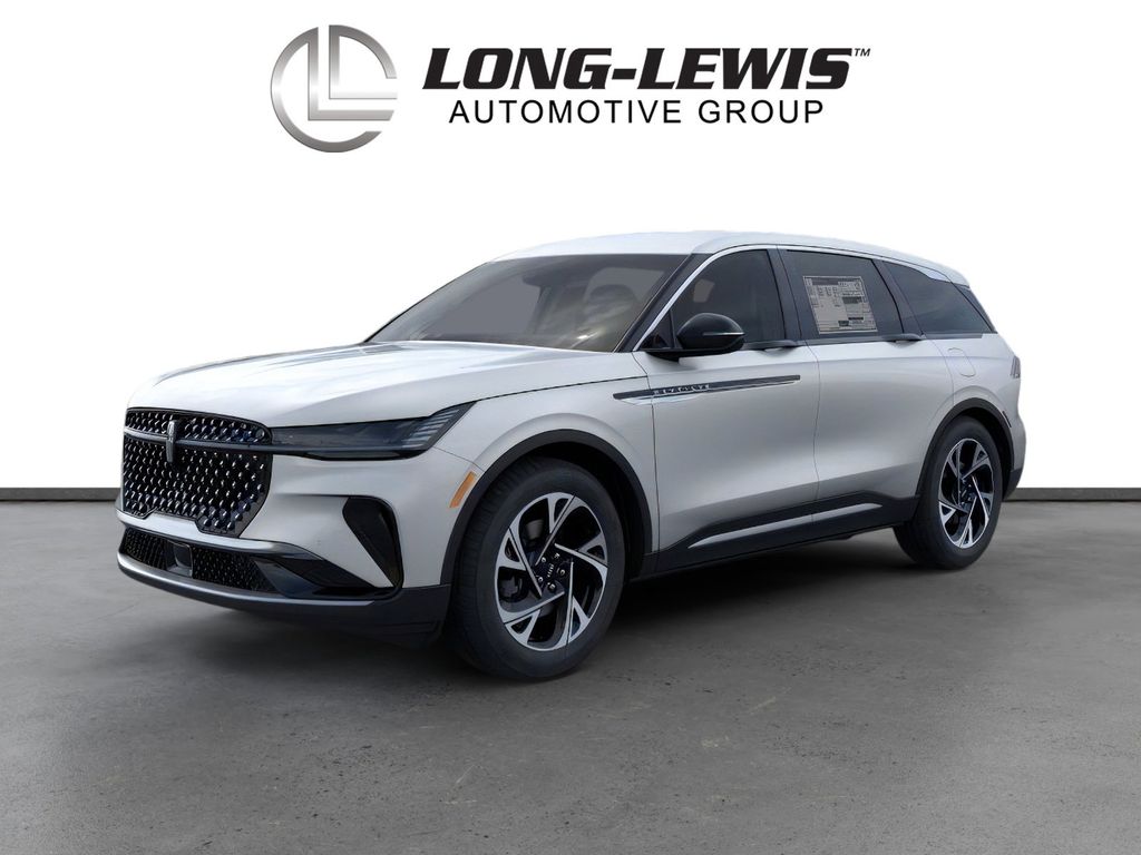 2026 Lincoln Nautilus Premiere AWD's photo