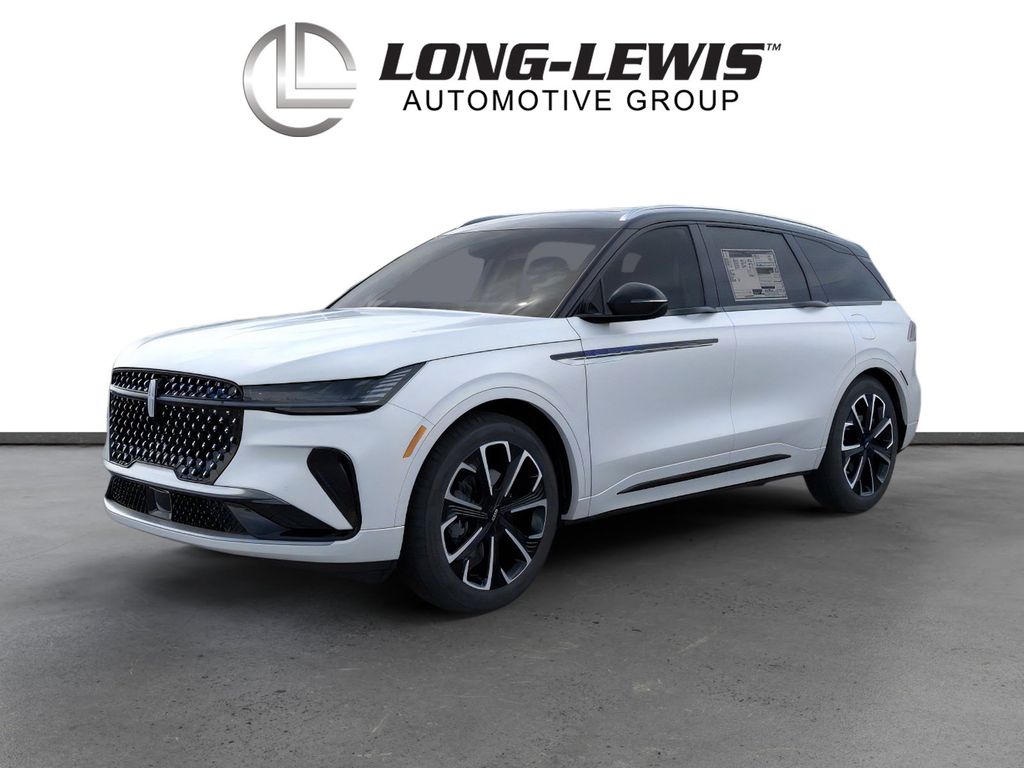2026 Lincoln Nautilus Reserve AWD's photo