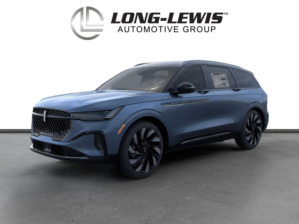 2025 Lincoln Nautilus Reserve AWD's photo
