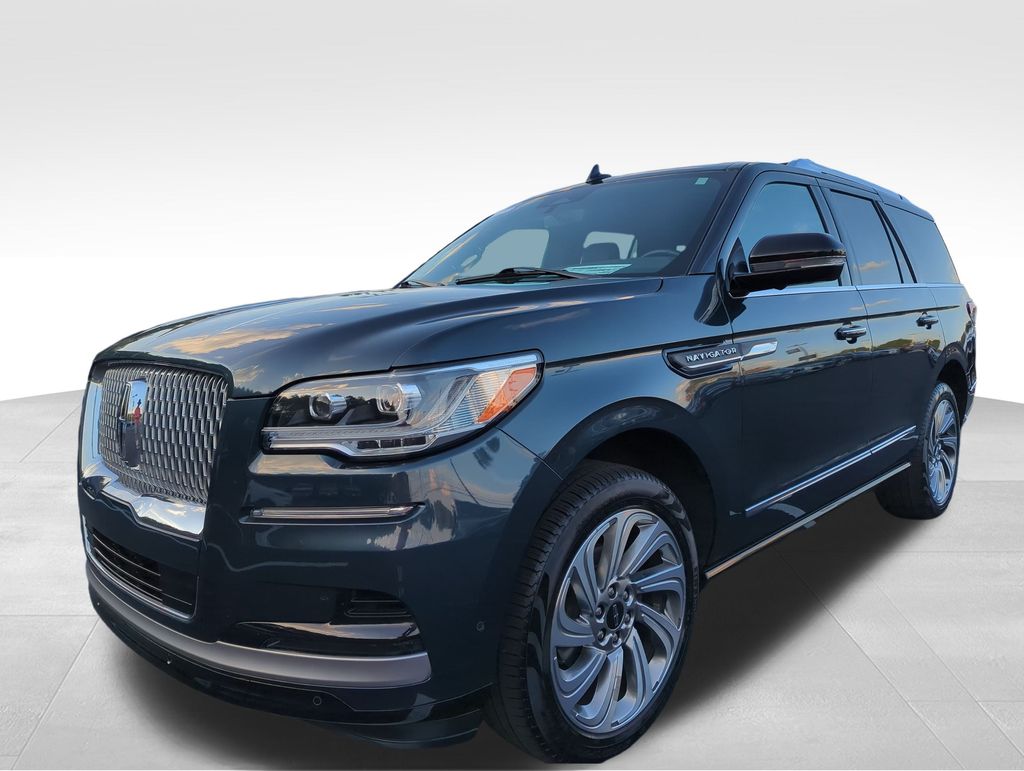2024 Lincoln Navigator Premiere