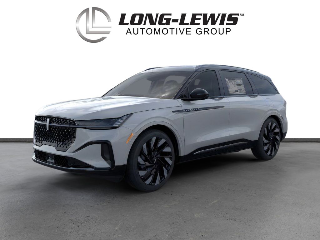 2026 Lincoln Nautilus Reserve AWD's photo