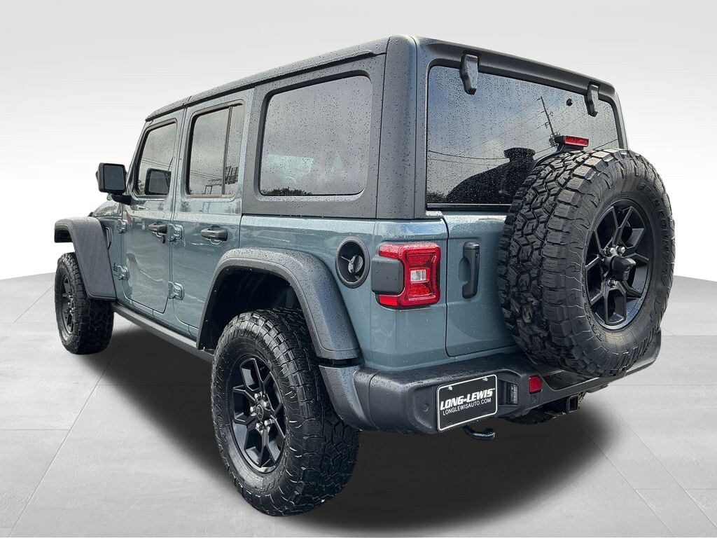 Used 2024 Jeep Wrangler Willys SUV