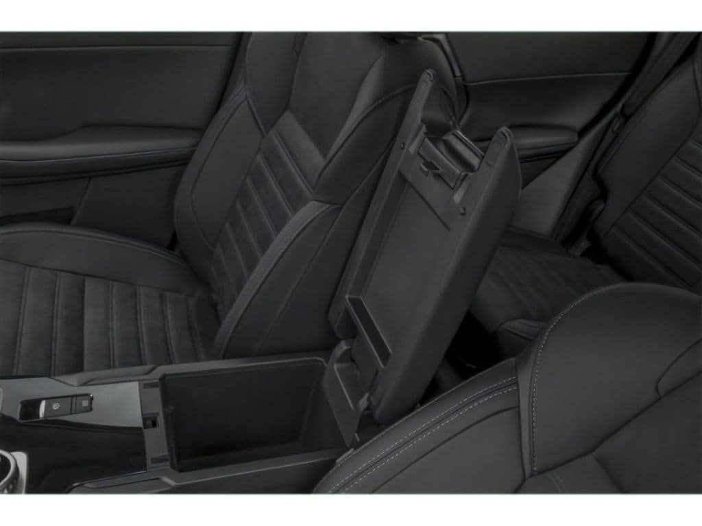 2026 Mitsubishi Outlander SE - Photo 13