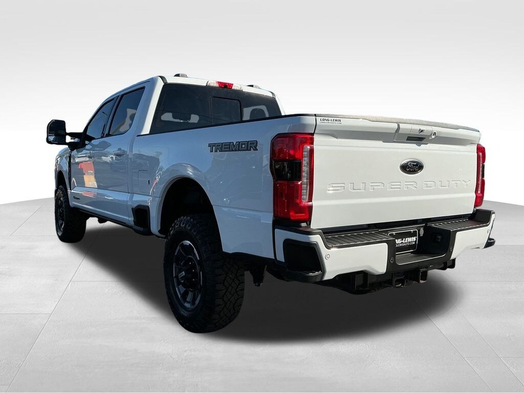 Used 2023 Ford F-250SD Lariat Truck