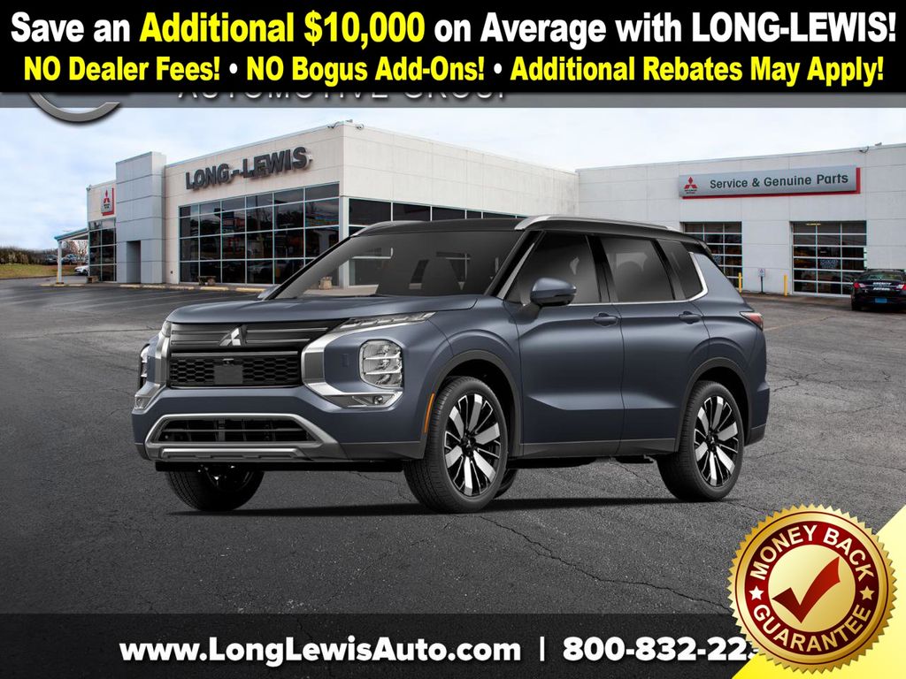 2025 Mitsubishi Outlander SEL's photo