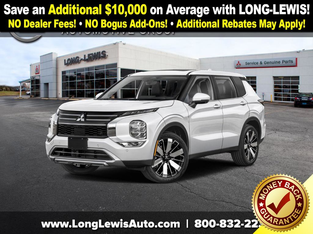 2025 Mitsubishi Outlander SE's photo
