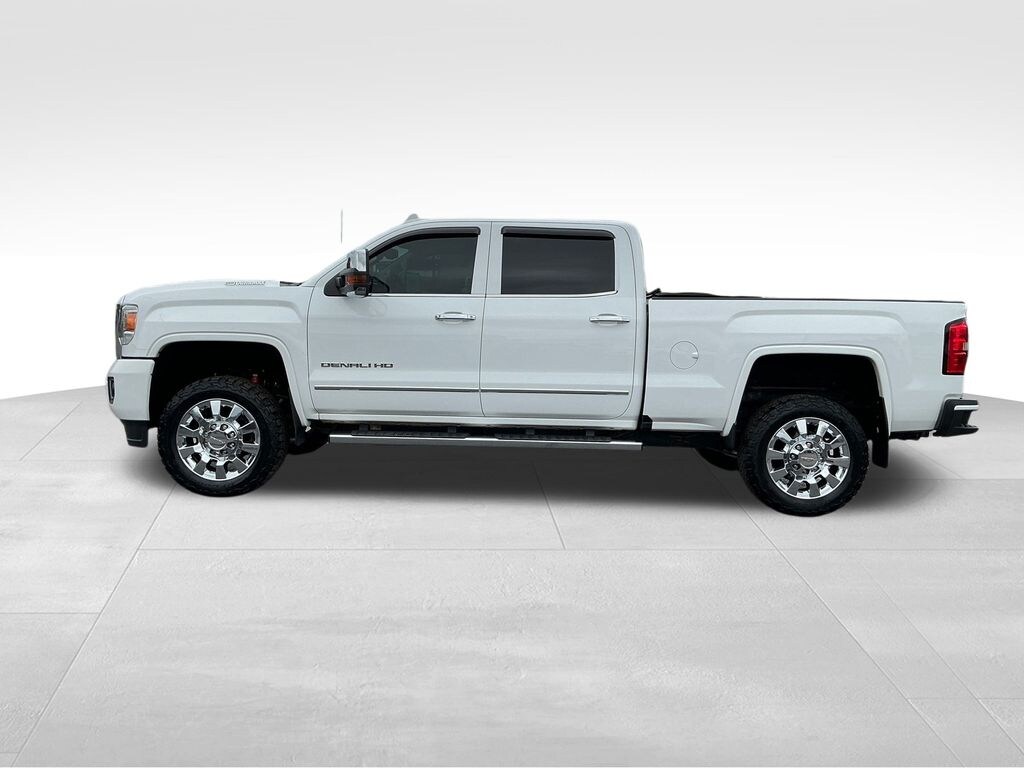 Used 2019 GMC Sierra 2500HD Denali Truck