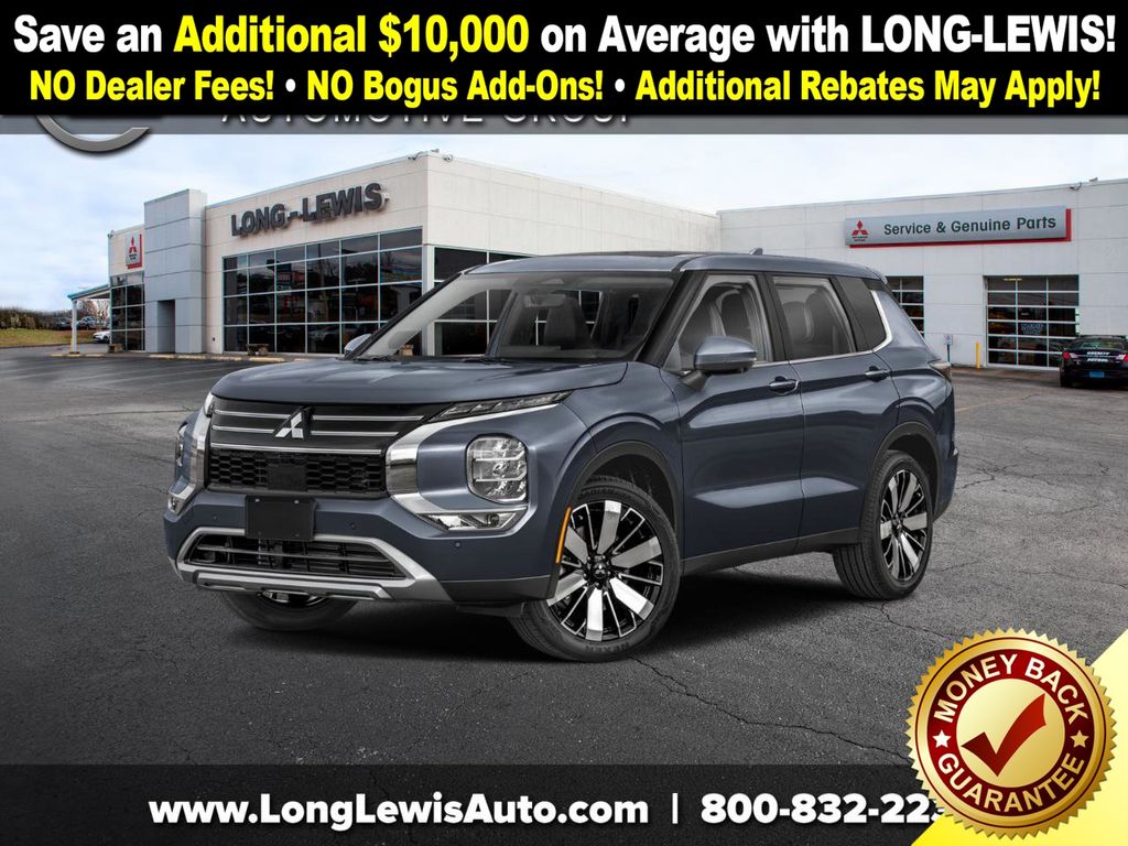 2025 Mitsubishi Outlander SE's photo