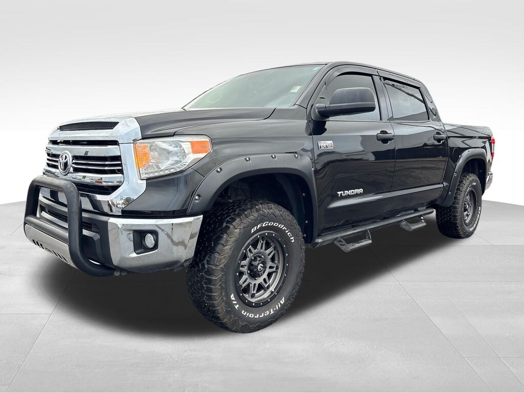 Used 2017 Toyota Tundra  Truck