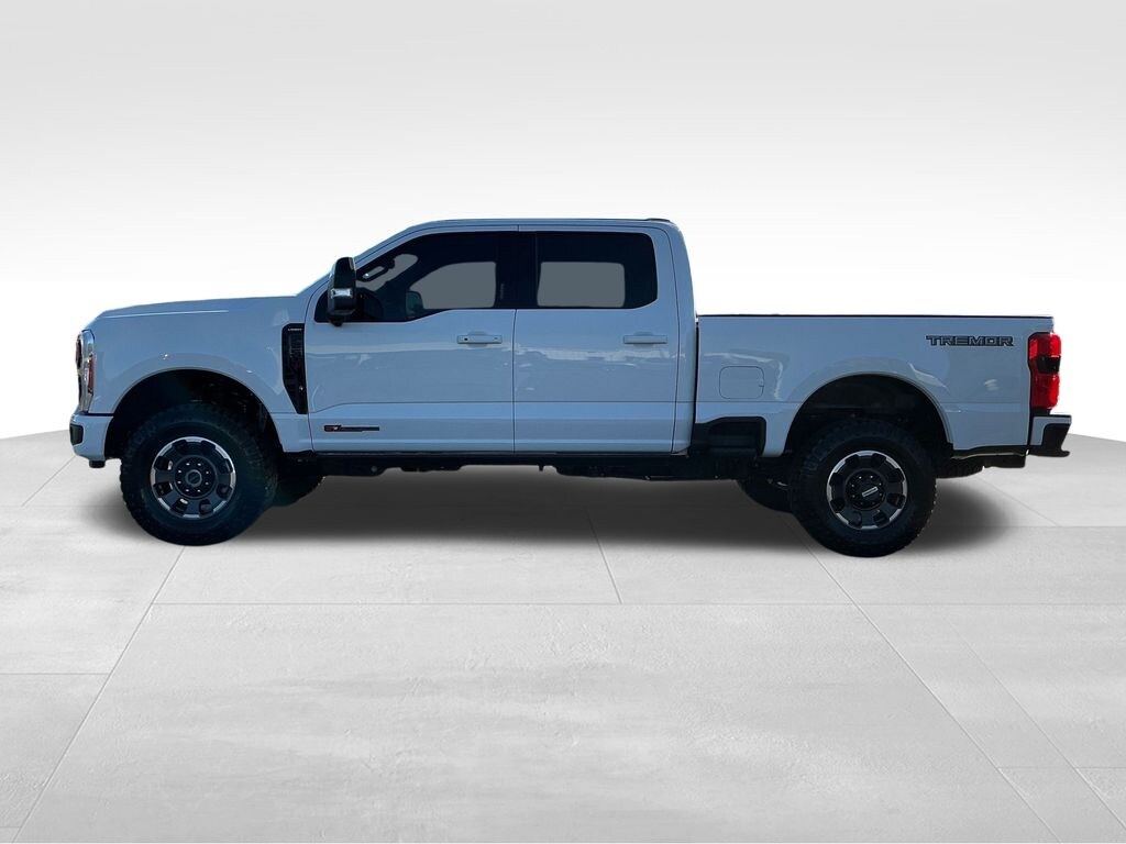 Used 2023 Ford F-250SD Lariat Truck