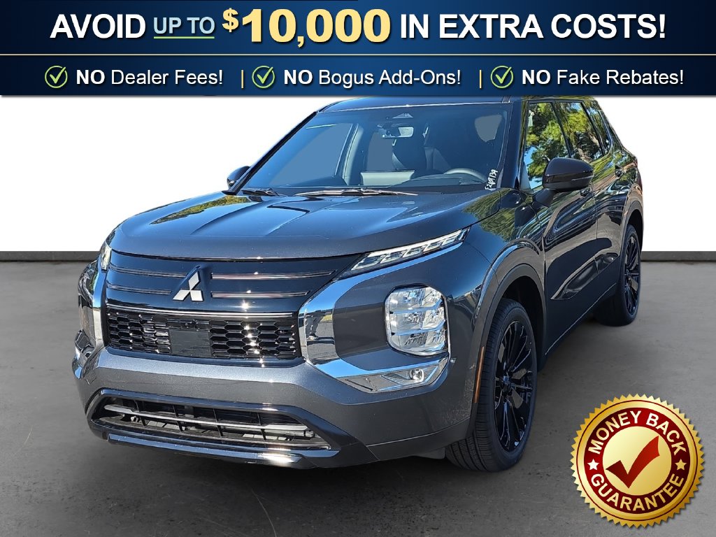 2026 Mitsubishi Outlander LE