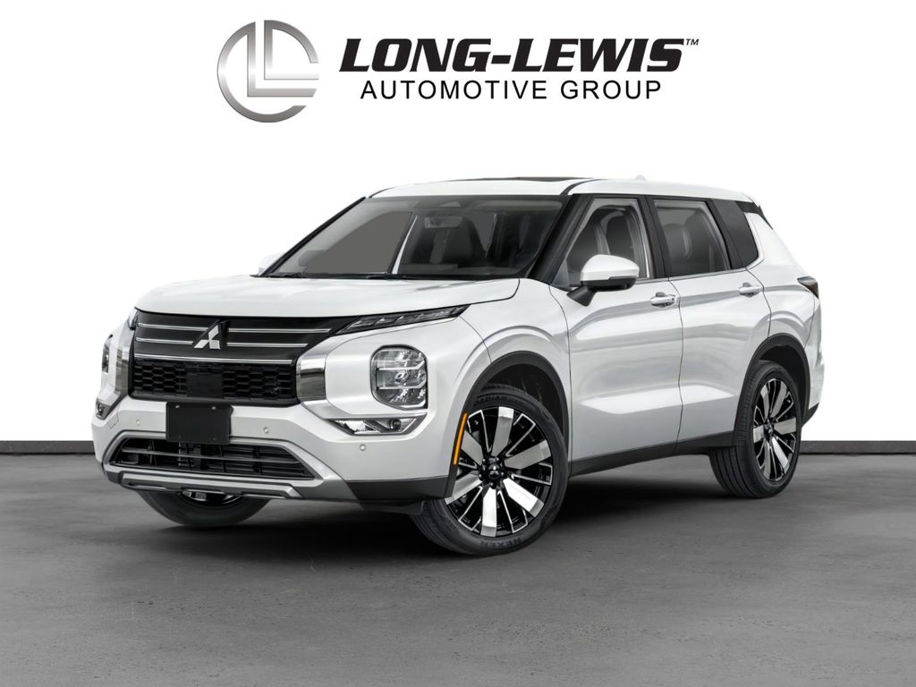 2026 Mitsubishi Outlander SE FWD's photo
