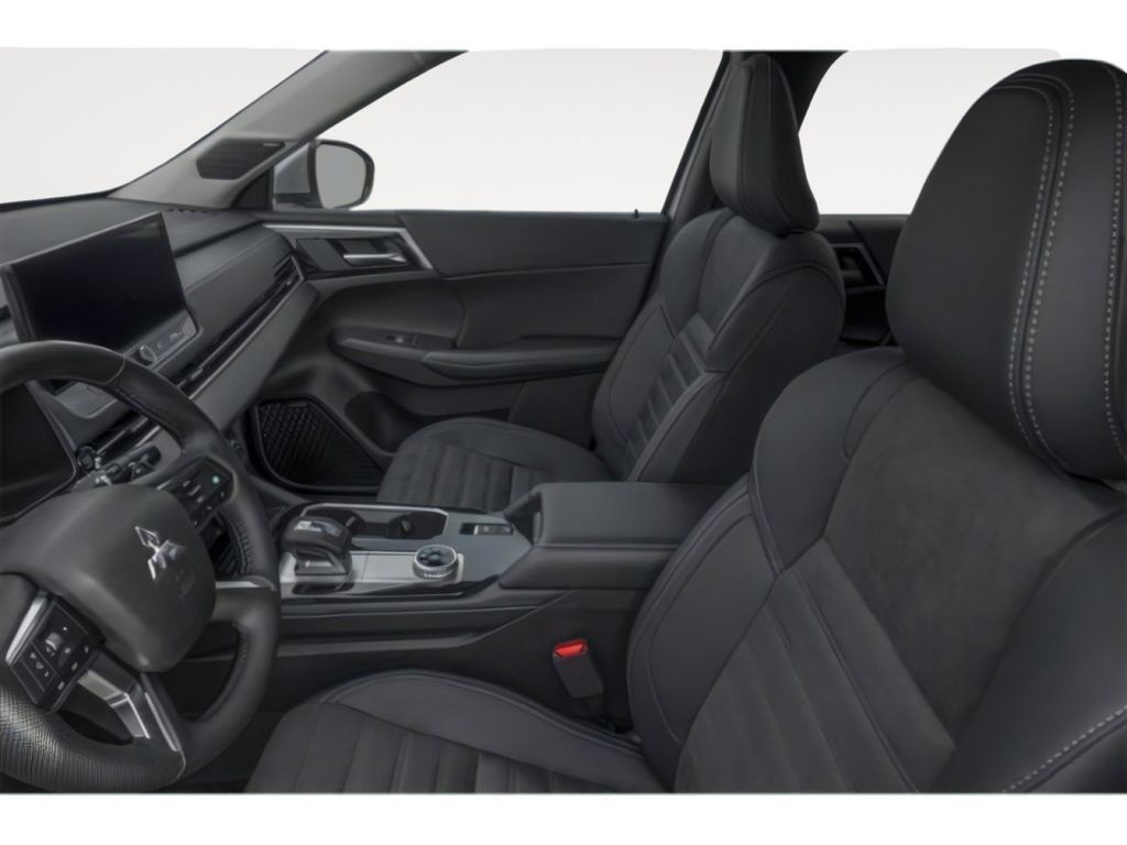 2026 Mitsubishi Outlander SE - Photo 8