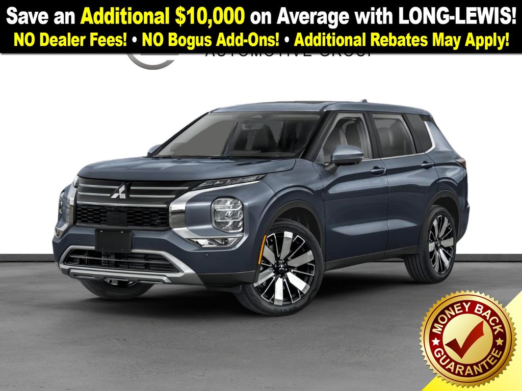 2026 Mitsubishi Outlander SE's photo