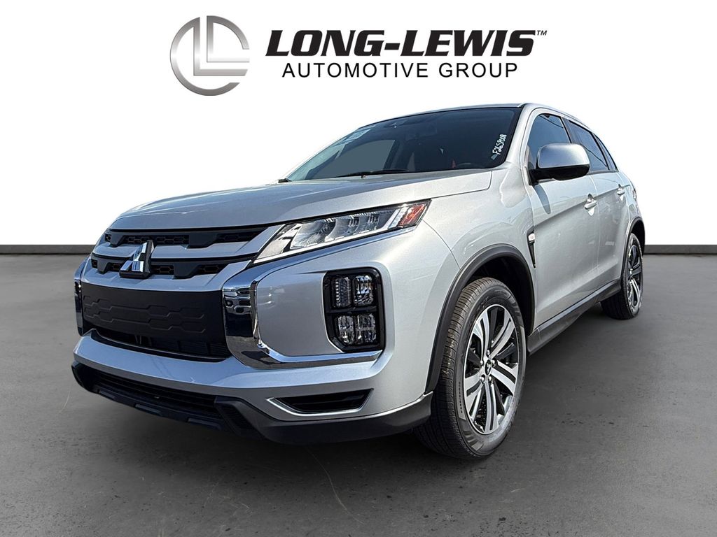 2026 Mitsubishi Outlander Sport 2.0 ES AWC CVT's photo