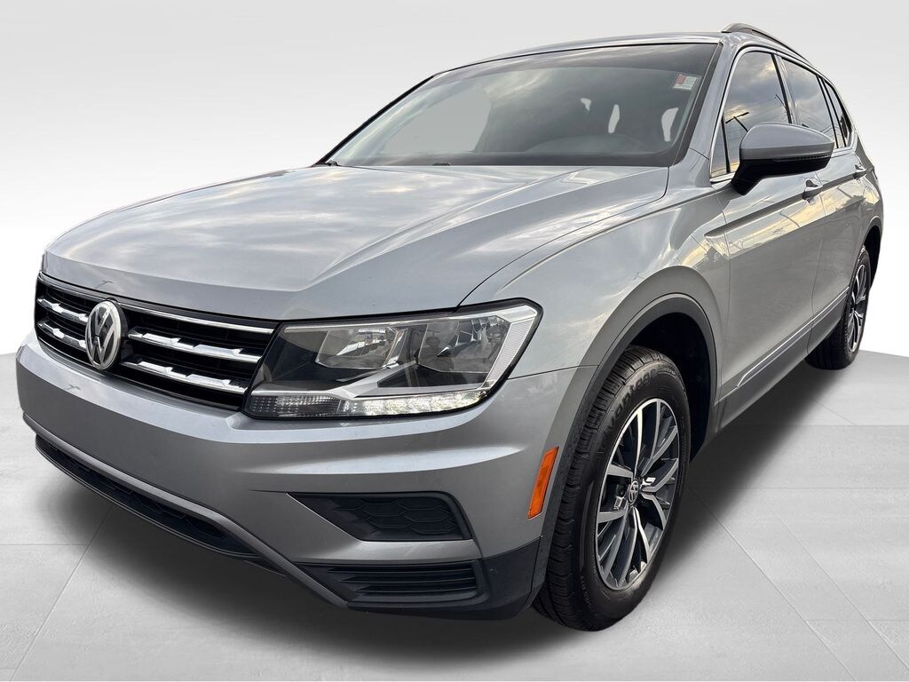 Used 2020 Volkswagen Tiguan 2.0T SE SUV