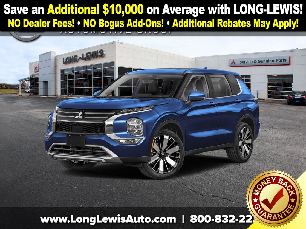 2025 Mitsubishi Outlander SE's photo