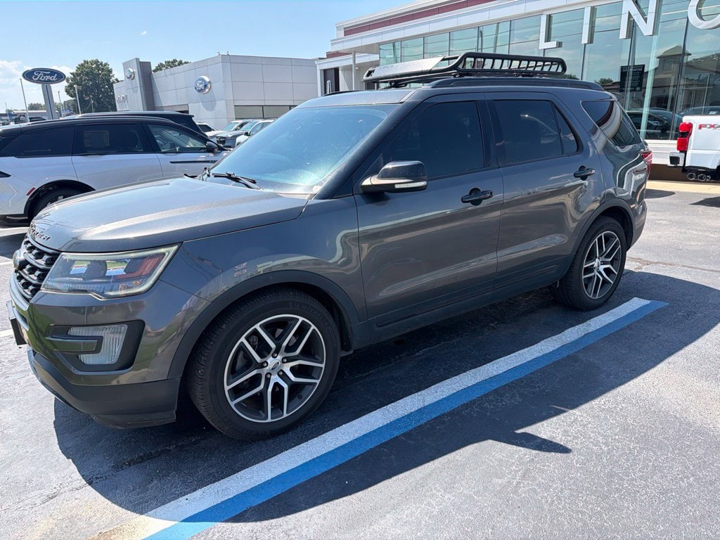 2017 Ford Explorer