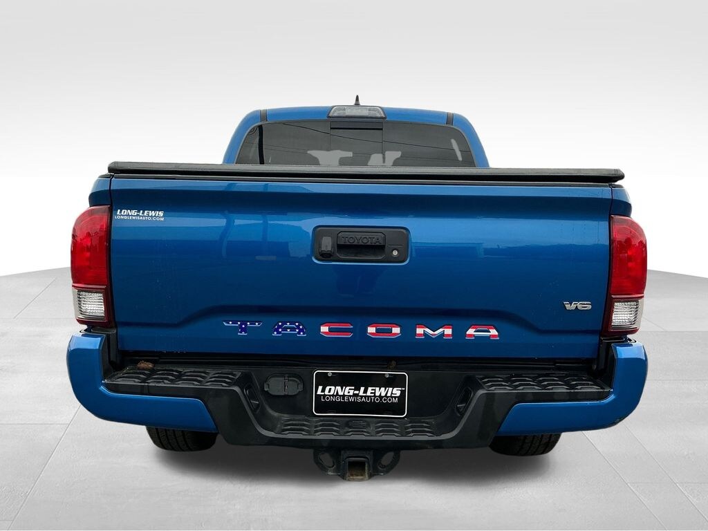 Used 2018 Toyota Tacoma  Truck