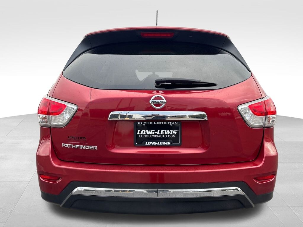 Used 2015 Nissan Pathfinder S SUV