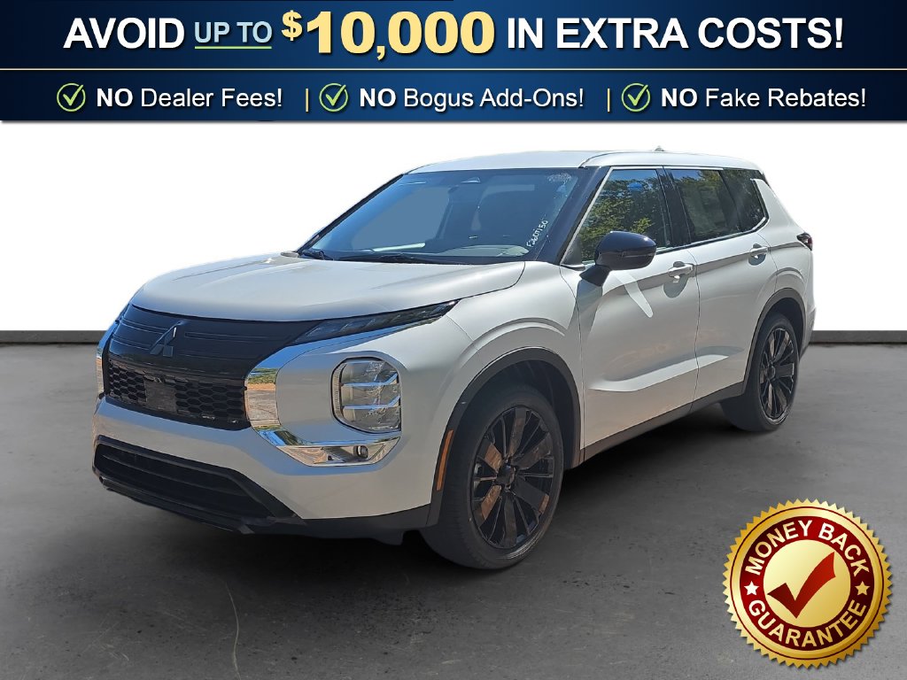 2026 Mitsubishi Outlander LE