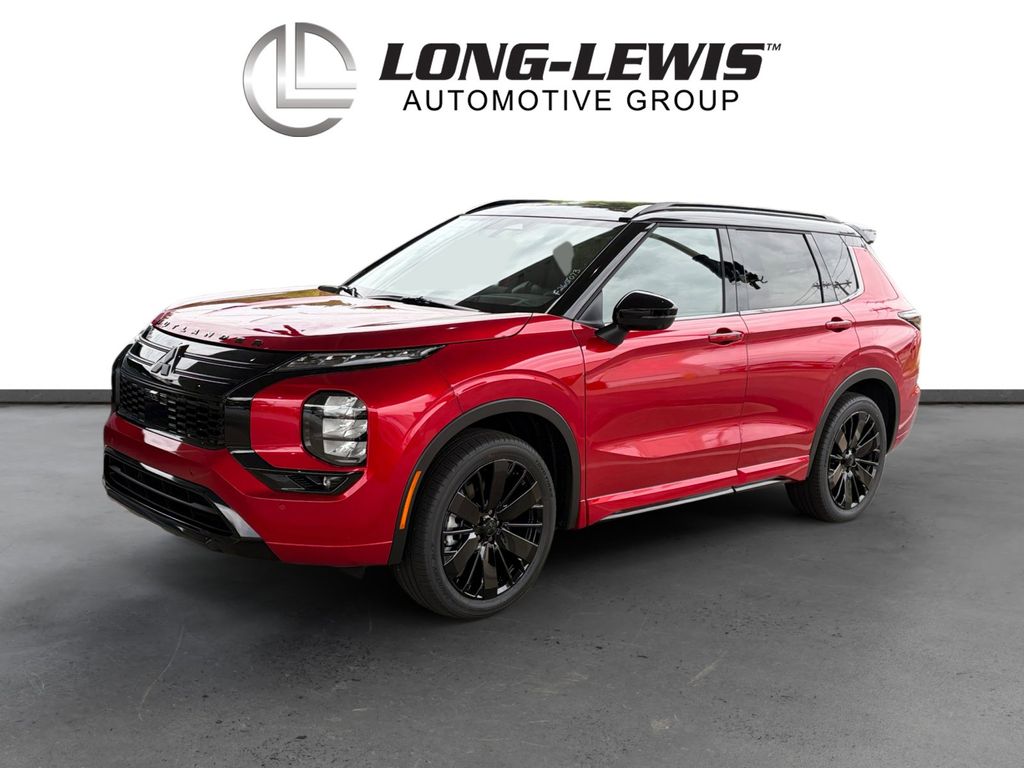 2026 Mitsubishi Outlander Black Edition FWD's photo