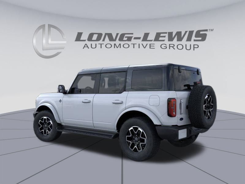 2025 Ford Bronco Outer Banks photo 3