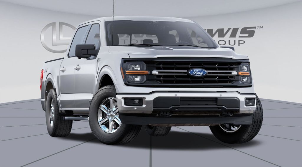 2025 Ford F-150 XLT photo 4