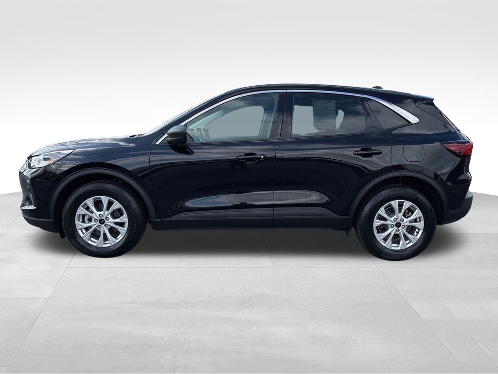 2023 Ford Escape Active photo 2