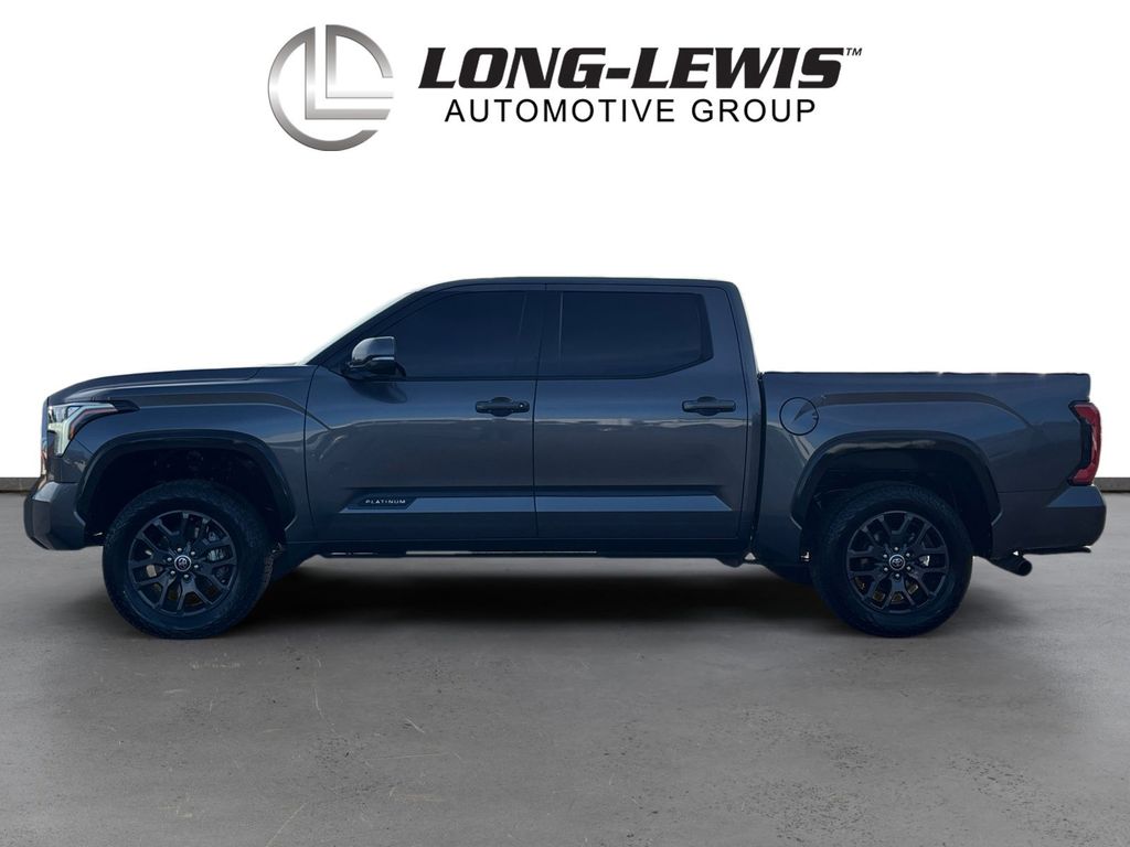 2023 Toyota Tundra Platinum photo 2