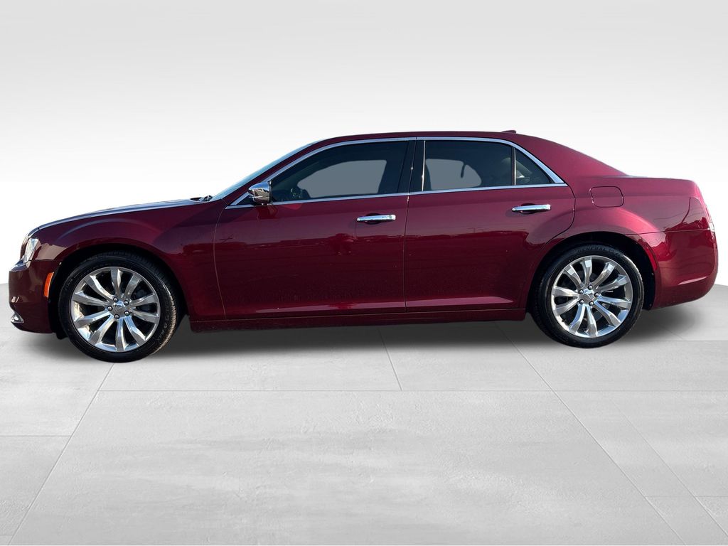 2018 Chrysler 300 Limited photo 2