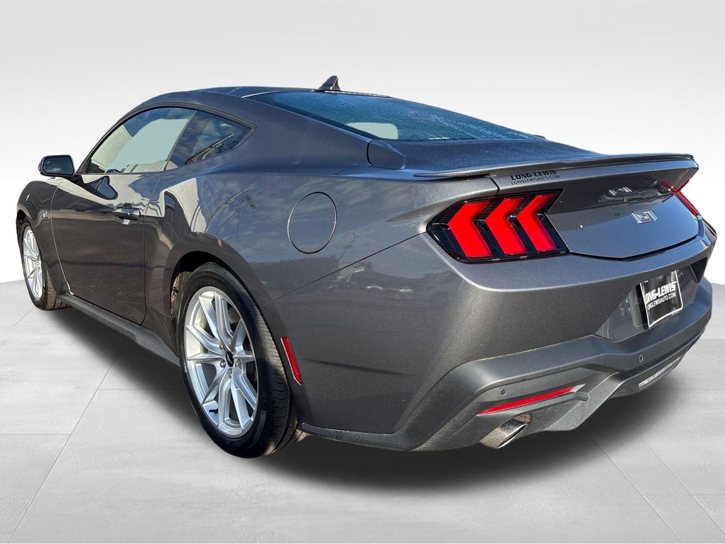 2024 Ford Mustang GT Premium photo 3