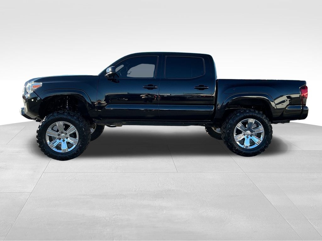 2018 Toyota Tacoma SR photo 2