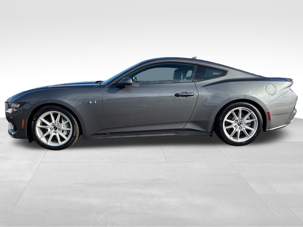 2024 Ford Mustang GT Premium photo 2