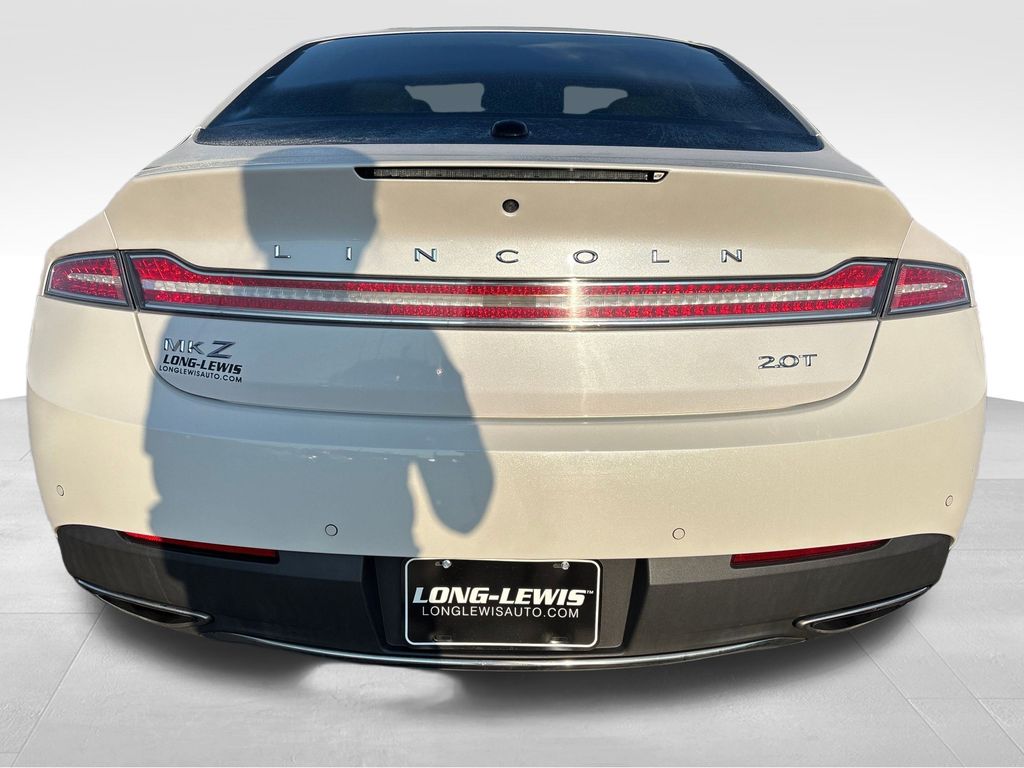 2020 Lincoln MKZ Reserve photo 4