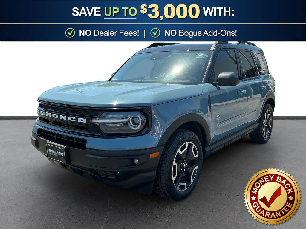 2023 Ford Bronco Sport Outer Banks 4X4's photo