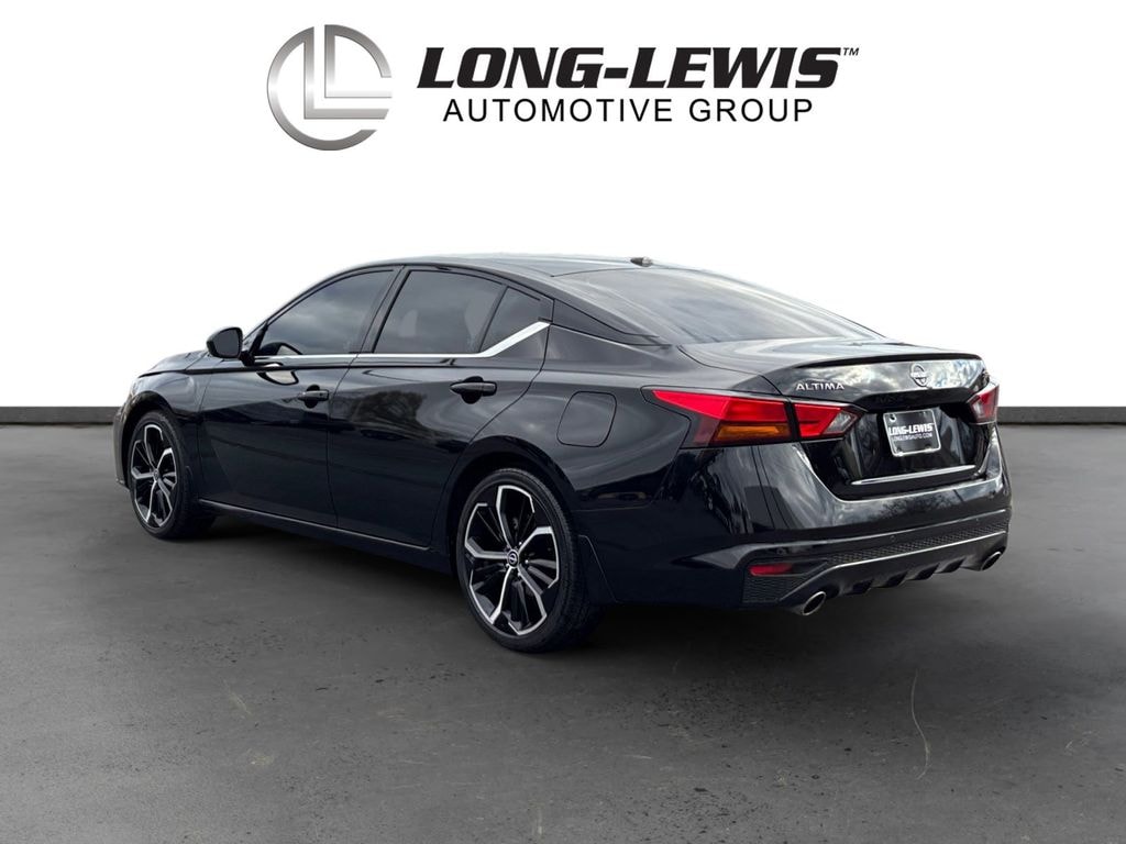 Used 2024 Nissan Altima 2.5 SR Sedan