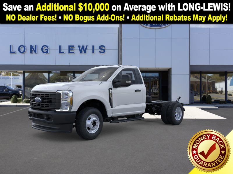 2026 Ford F-350 Super Duty Chassis Cab XL's photo
