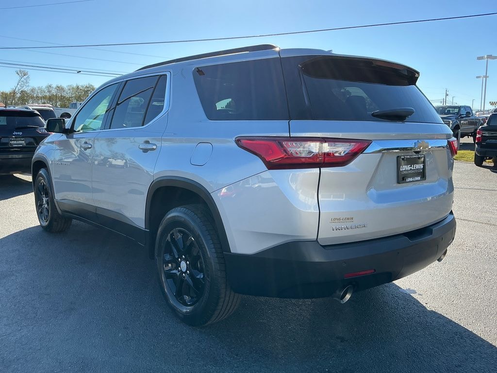 Used 2020 Chevrolet Traverse LT SUV