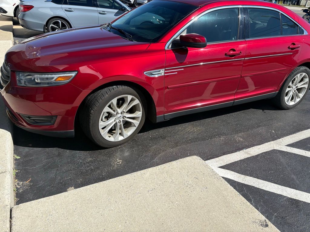 2013 Ford Taurus SEL