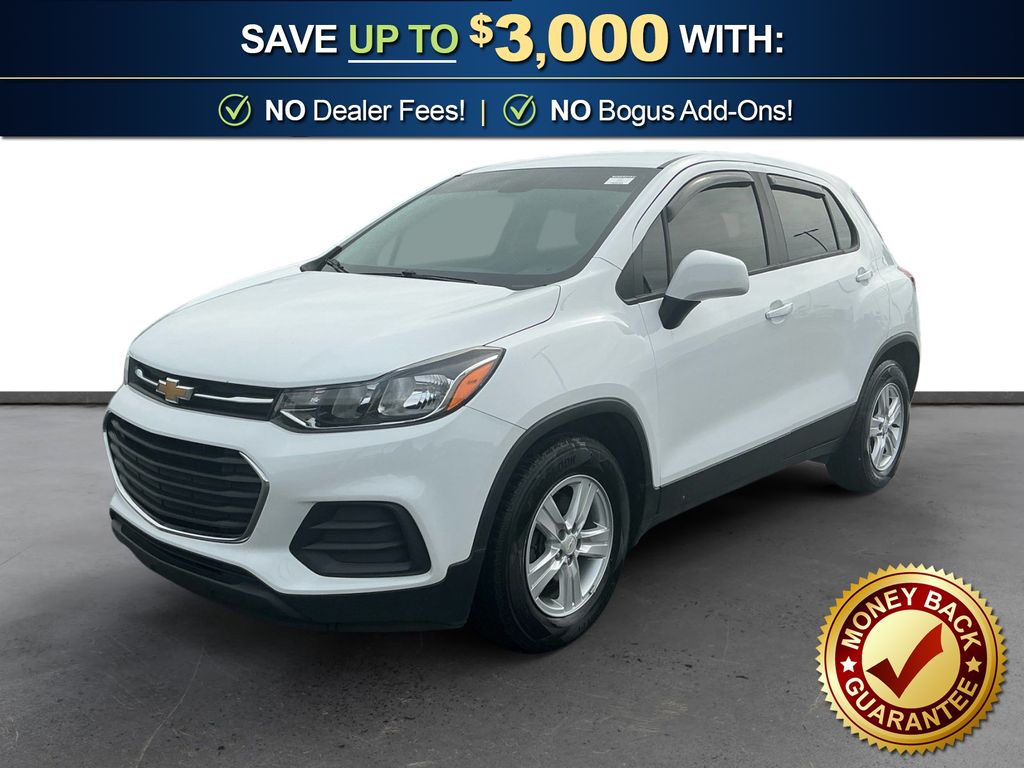 2020 Chevrolet Trax LS's photo