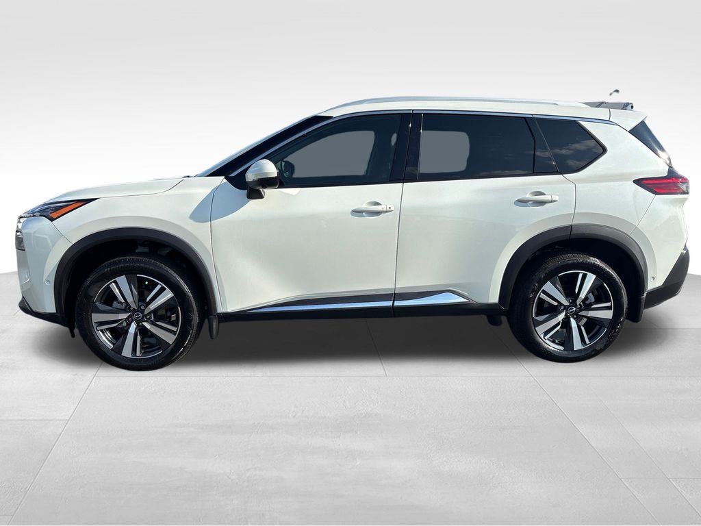 2023 Nissan Rogue SL photo 2