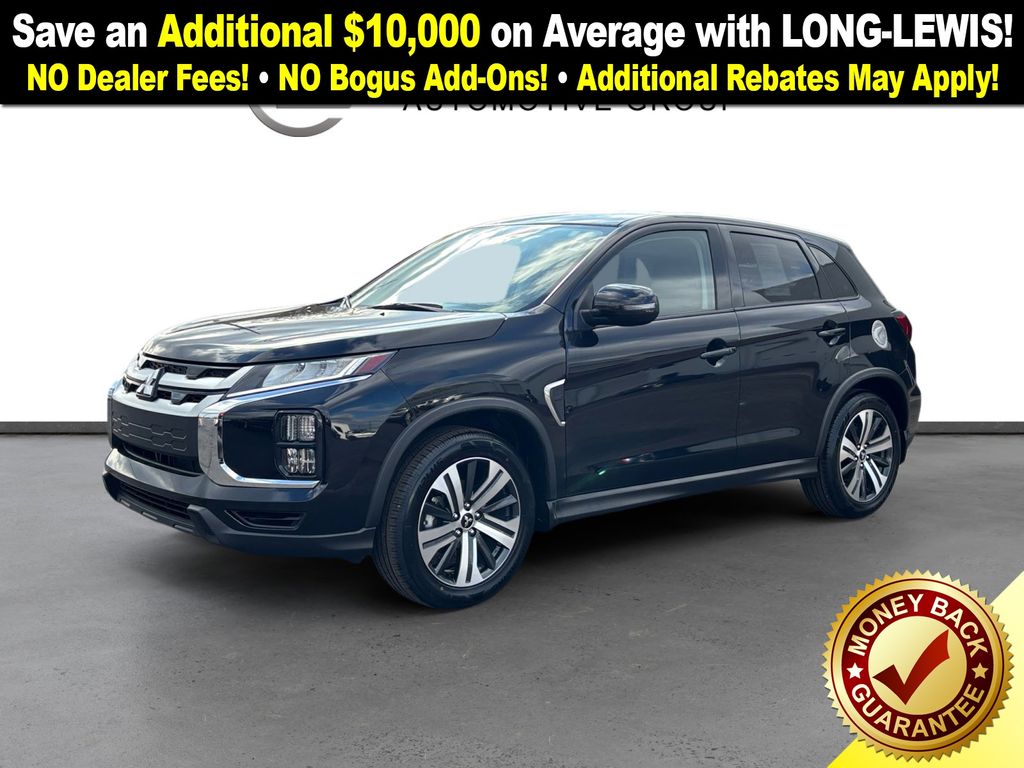 2021 Mitsubishi Outlander Sport SE's photo