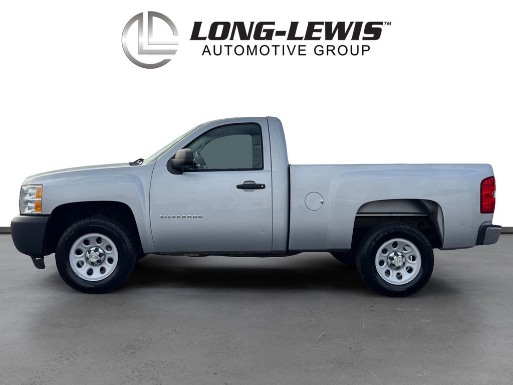 2013 Chevrolet Silverado 1500 Work Truck photo 2