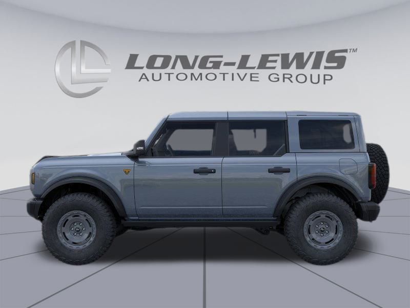 2025 Ford Bronco Badlands photo 2