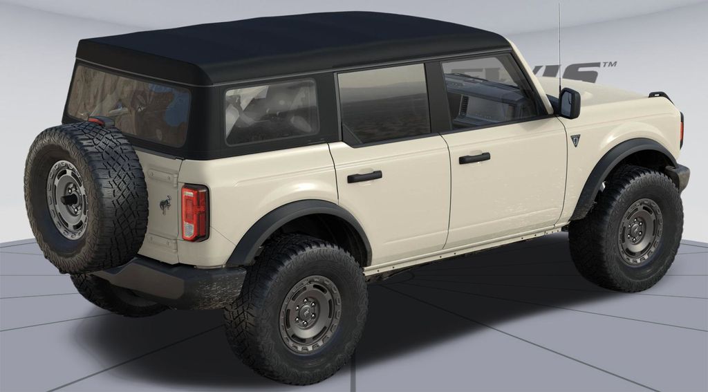 2025 Ford Bronco Base photo 3