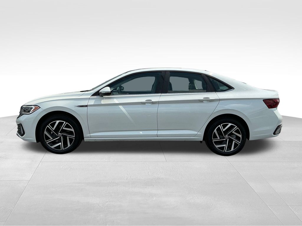 2023 Volkswagen Jetta 1.5T SEL photo 2
