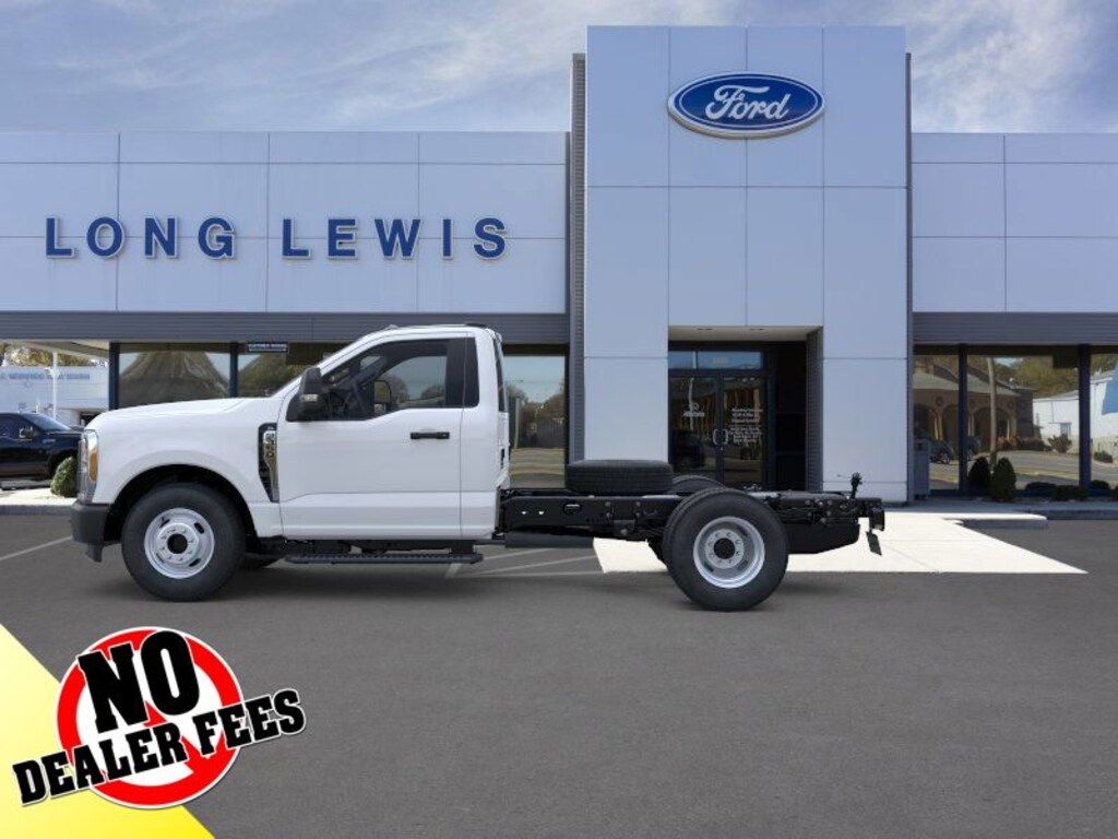 New 2026 Ford F-350SD XL Chassis