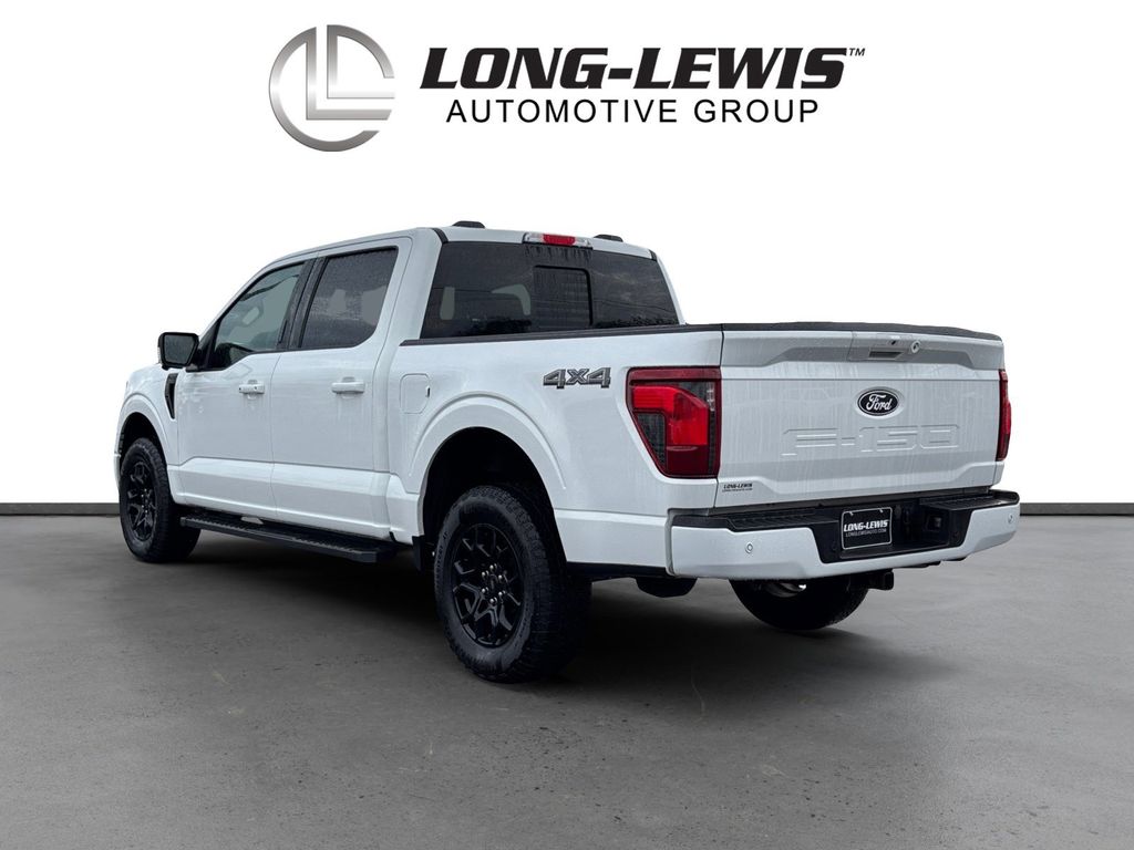 2024 Ford F-150 XLT photo 3